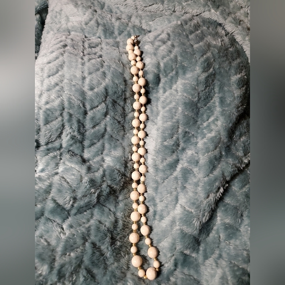Costume Jewlery Necklace
